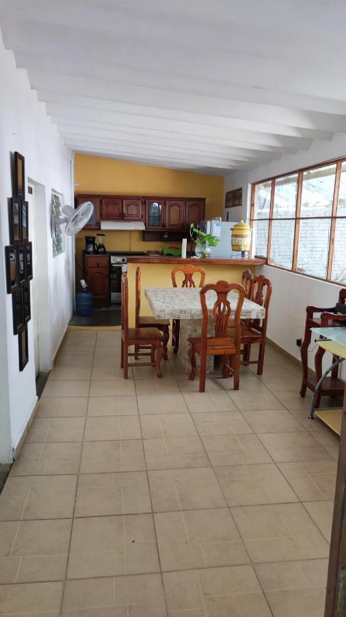 埃斯孔迪多港 Casa Sixta A 7Min Del Aeropuerto Internacional Pmx Y 2 Cuadras Terminal Autob Ado酒店 外观 照片