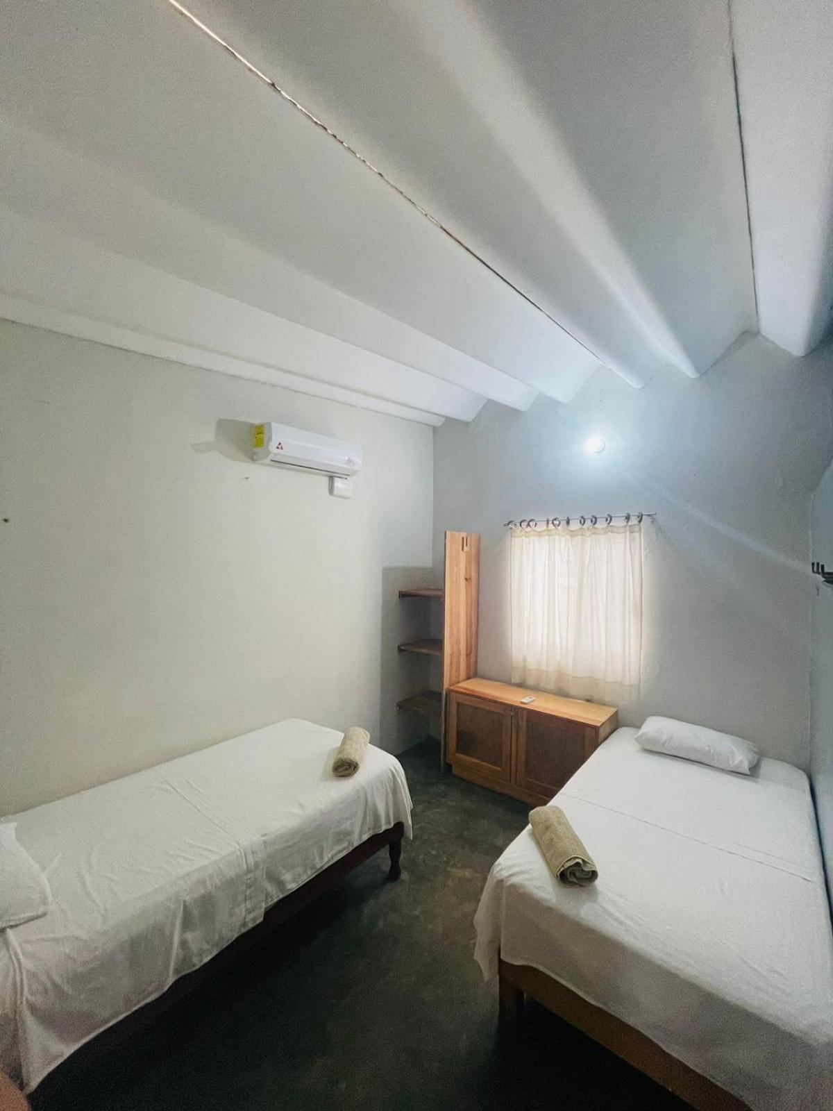 埃斯孔迪多港 Casa Sixta A 7Min Del Aeropuerto Internacional Pmx Y 2 Cuadras Terminal Autob Ado酒店 外观 照片